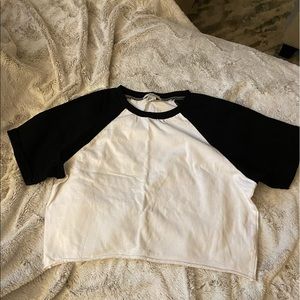 Forever 21 Cropped T-Shirt